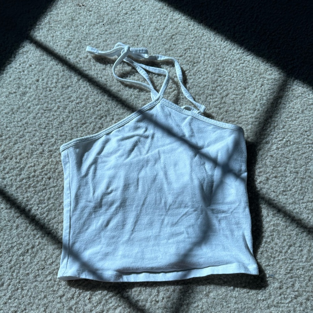 Hollister tank